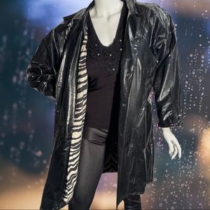Vtg. 1980’s WIPPETTE Trench Coat Vinyl with Zebra Print Jacket Lining Sz M